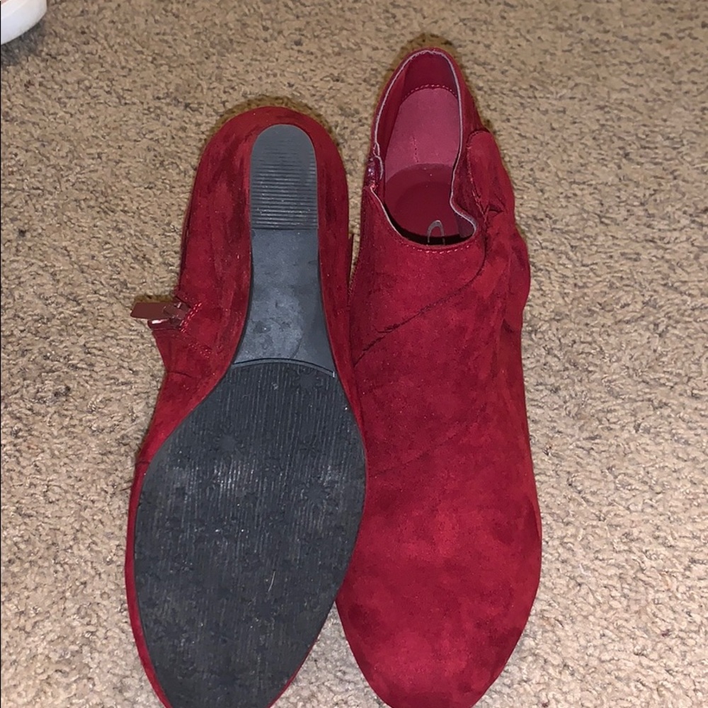 Booties - Picture 3 of 4